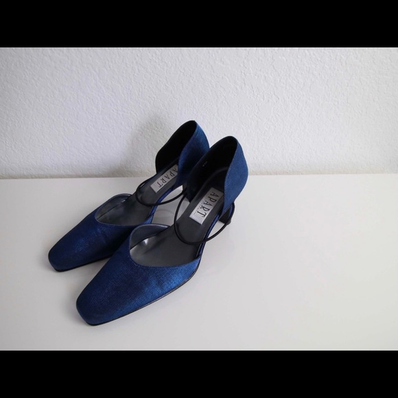 Metallic Blue Vintage Mary Janes - Picture 2 of 4